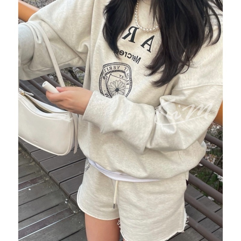 韓國MARDI MERCREDI 金高銀同款 雛菊 徽章 大學T 長袖T恤 圓領 衛衣 女-細節圖8