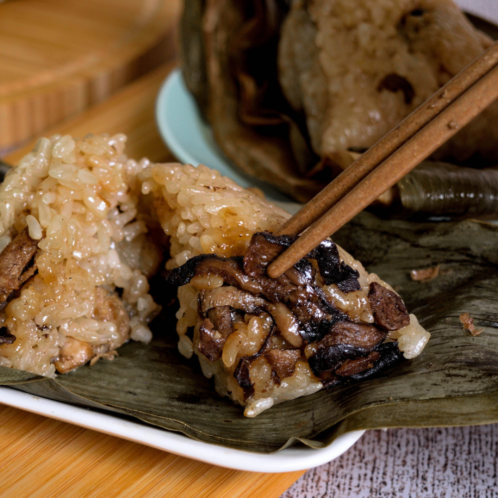 ★鄉港食品/米食文創館★鄉村香菇肉粽(10粒) 傳統米食 端午節肉粽 粽子 肉粽推薦【冷凍】-細節圖2