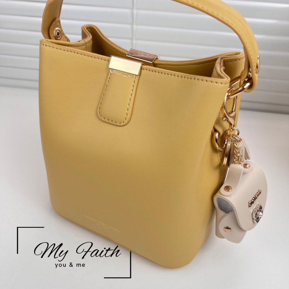 【MY FAITH】手機耳機袋可愛多功能吊飾鑰匙圈 裝飾包包 送禮 閨密同款 汽車鑰匙圈 迷你零錢包 耳機包 手機吊飾-細節圖4