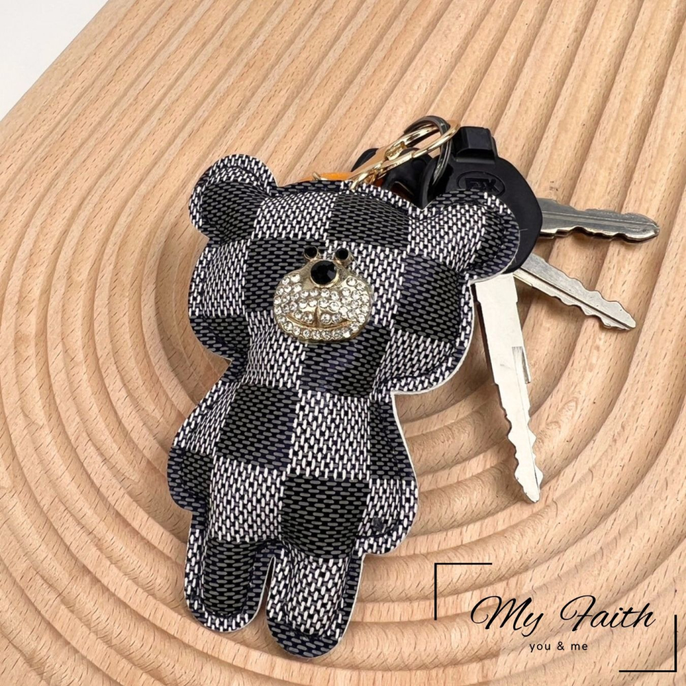 【MY FAITH】水鑽老花熊可愛吊飾鑰匙圈 裝飾包包 送禮 閨密同款 汽車鑰匙圈 手機吊飾-細節圖6
