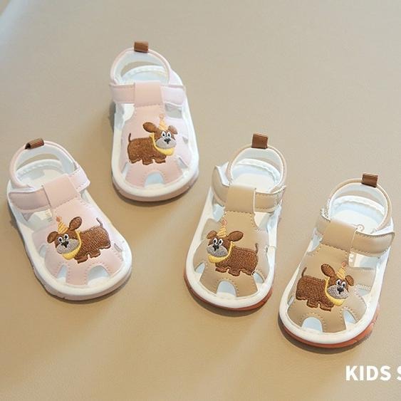 ↖快速出貨↗ 可愛生日帽小狗啾啾鞋 學步鞋  包頭涼鞋會叫叫鞋 嬰兒學步鞋 男女寶寶 軟底防滑 逼逼鞋走路會嗶嗶-細節圖2