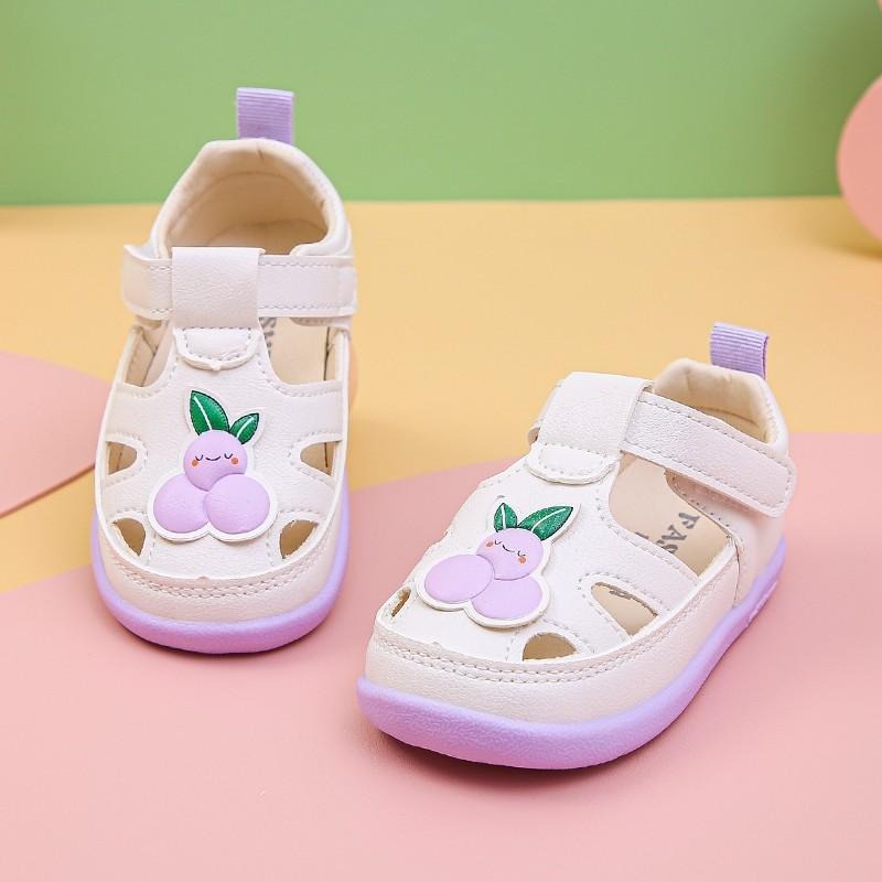 ↖快速出貨↗ 日韓系女童水果兒童學步涼鞋 幼兒包頭護趾便鞋 幼兒園機能包頭學步鞋 防滑膠底學走鞋-細節圖3