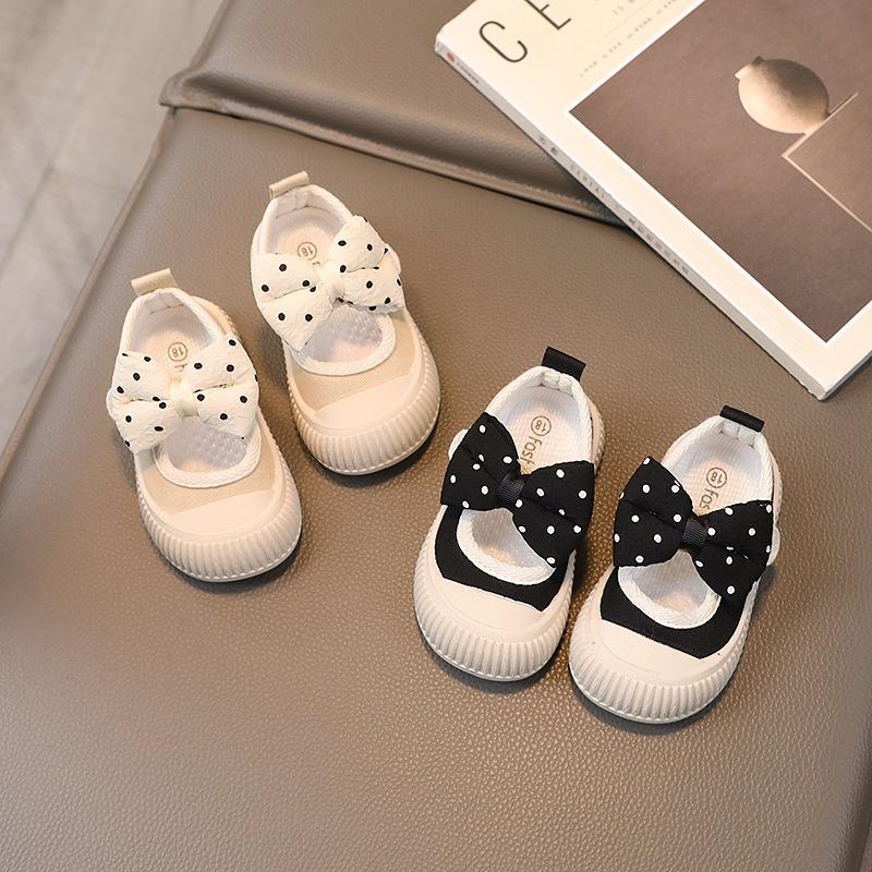 🌊 快速出貨⚡點點蝴蝶結板鞋(軟底板鞋  嬰兒學步鞋 男女寶寶 軟底 防滑小布鞋 嬰幼兒童公主鞋 保護腳趾包頭鞋-細節圖2