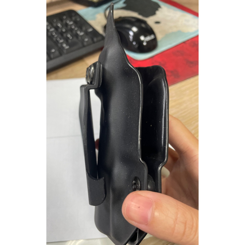 昊克-騎翼 限時下殺✅ 美國真品 WALTHER PPQ M2 警用防搶快拔便衣專用 槍套 黑色 碳纖維款-細節圖4