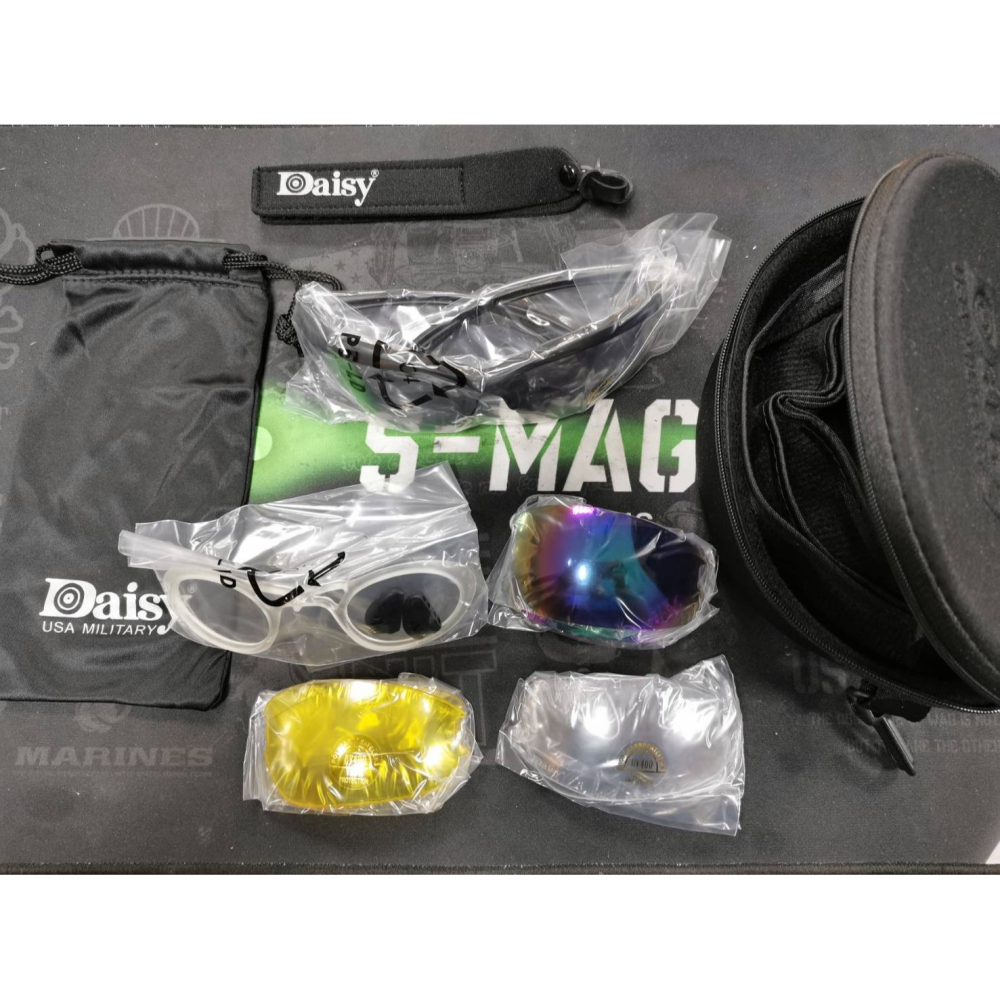昊克-騎翼 美國名牌 Daisy 軍規戶外專用抗彈 耐衝擊護目鏡 多功能射擊【精緻眼鏡硬盒+束帶】-細節圖2
