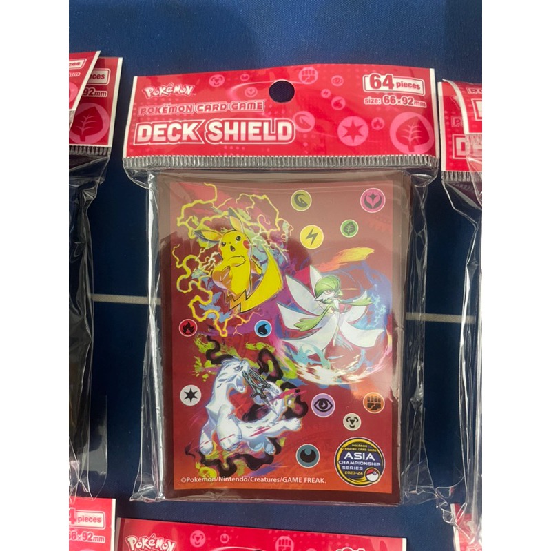 現貨 日本官方卡套 官方卡套限量卡套 第二層 寶可夢造型卡套 一家鼠冠軍賽卡套 皮卡丘寶卡套 台灣官方卡套 原創卡套-規格圖2