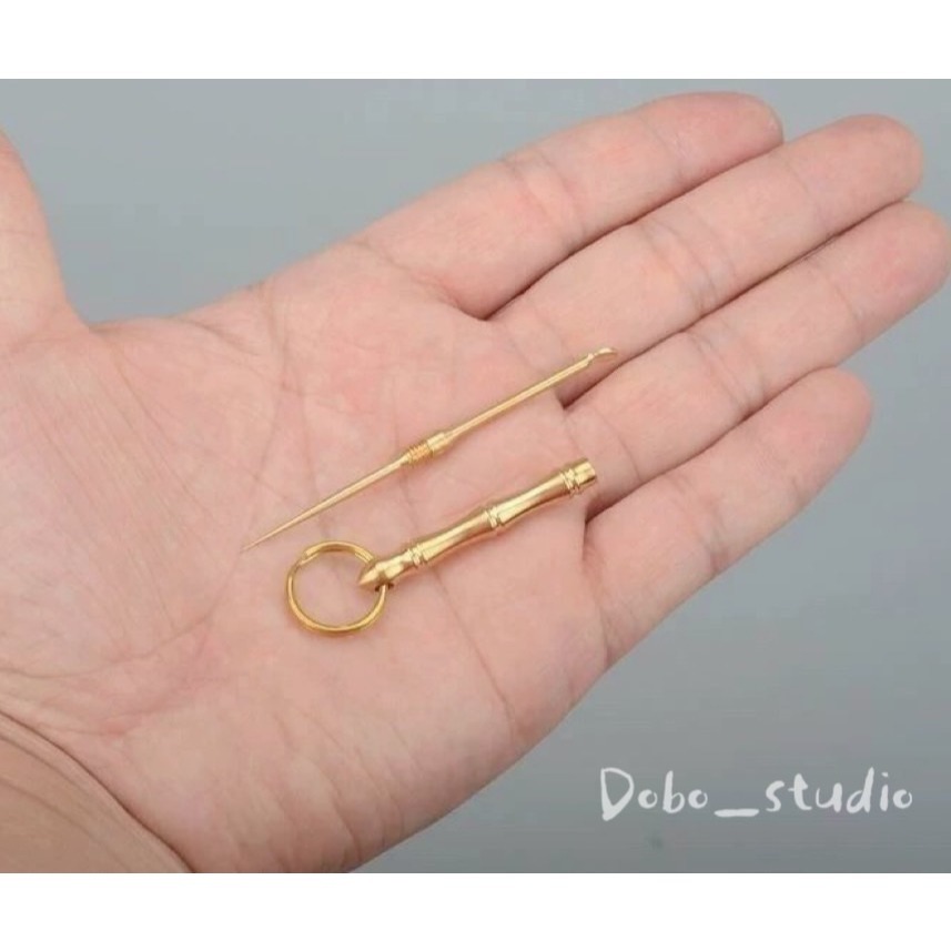 鳥我一下好嗎🍀黃銅兩用耳勺棒 清潔耳朵 水果牙籤 小挖頭 挖耳屎 多功能挖耳棒 耳勺採耳棒 耳棒 採耳 耳耙子 耳屎勺-細節圖3