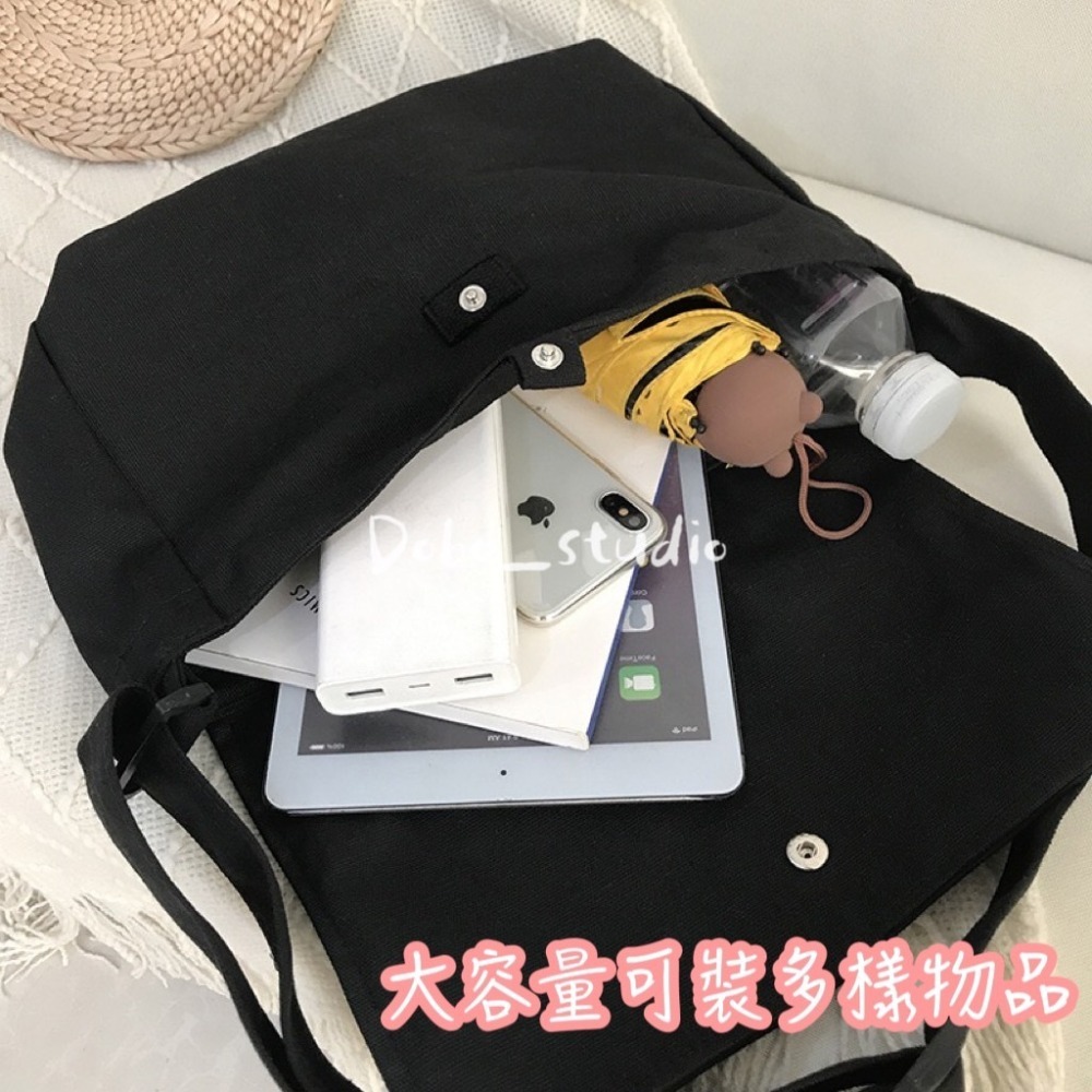 鳥我一下好嗎🍀日系帆布斜背包 百搭包 大學生斜挎包 女用包包 可調節包包 斜挎包 帆布包 攝影包 學生包太空包 餃子包-細節圖2