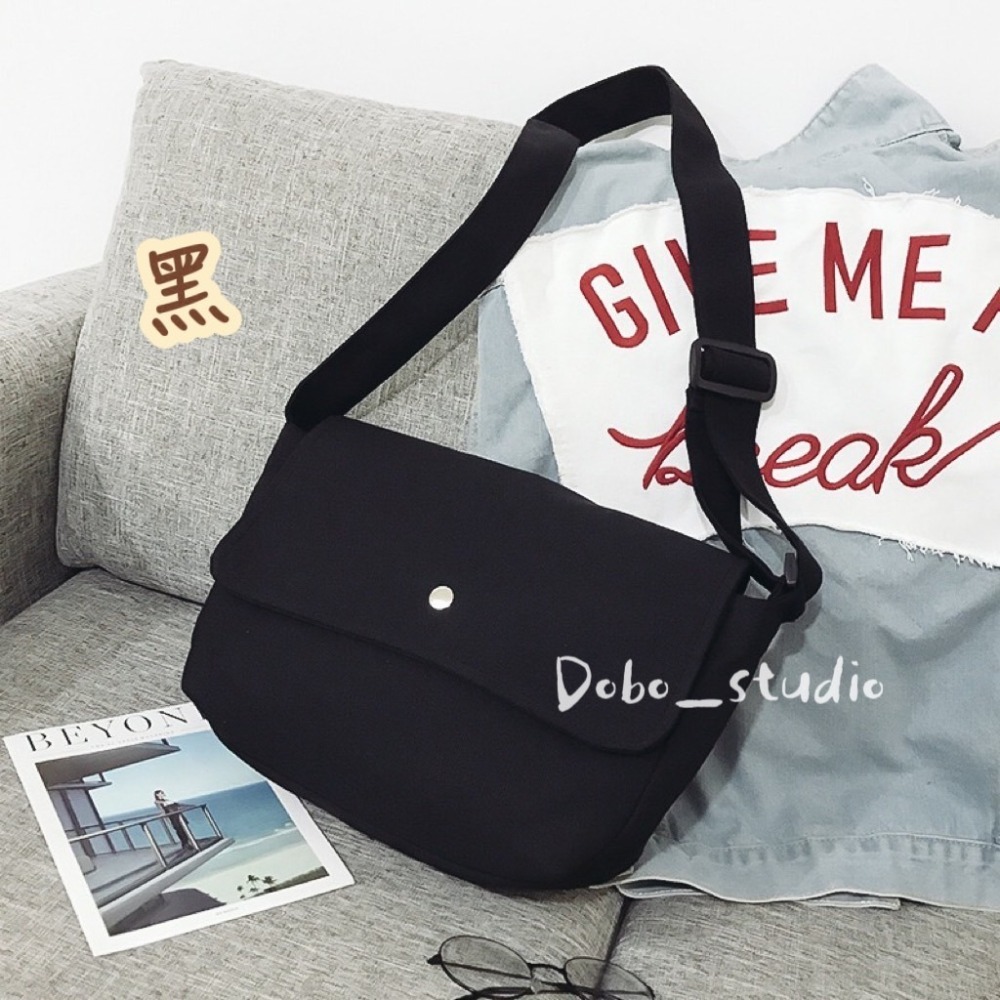 鳥我一下好嗎🍀日系帆布斜背包 百搭包 大學生斜挎包 女用包包 可調節包包 斜挎包 帆布包 攝影包 學生包太空包 餃子包-細節圖5