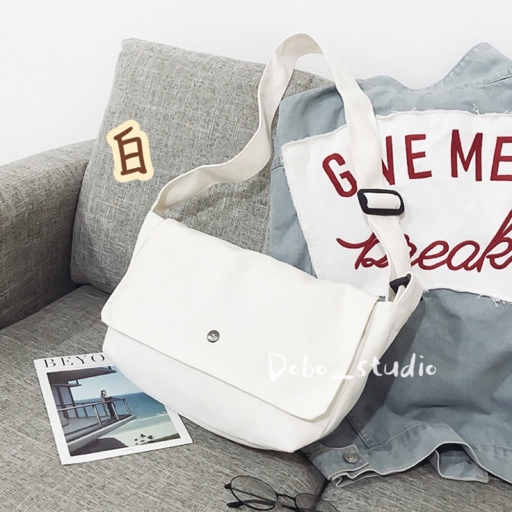 鳥我一下好嗎🍀日系帆布斜背包 百搭包 大學生斜挎包 女用包包 可調節包包 斜挎包 帆布包 攝影包 學生包太空包 餃子包-細節圖6