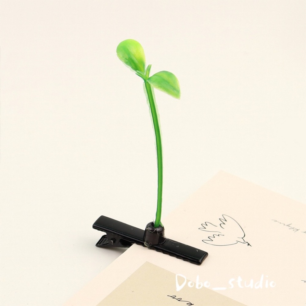 鳥我一下好嗎🍀萌趣小草髮夾 賣萌神器 仿真槙物 可愛髮飾 碎髮夾 學生 小草 夾子 發芽小草 髮飾 裝飾 搞怪 惡搞-細節圖6