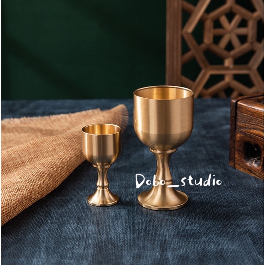 鳥我一下好嗎🍀黃銅供水杯 供奉茶桌裝飾 純銅供佛杯 敬茶杯 復古茶杯 紫南宮 財神 神明寺廟 拍攝道具 香檳杯 黃金杯-細節圖3