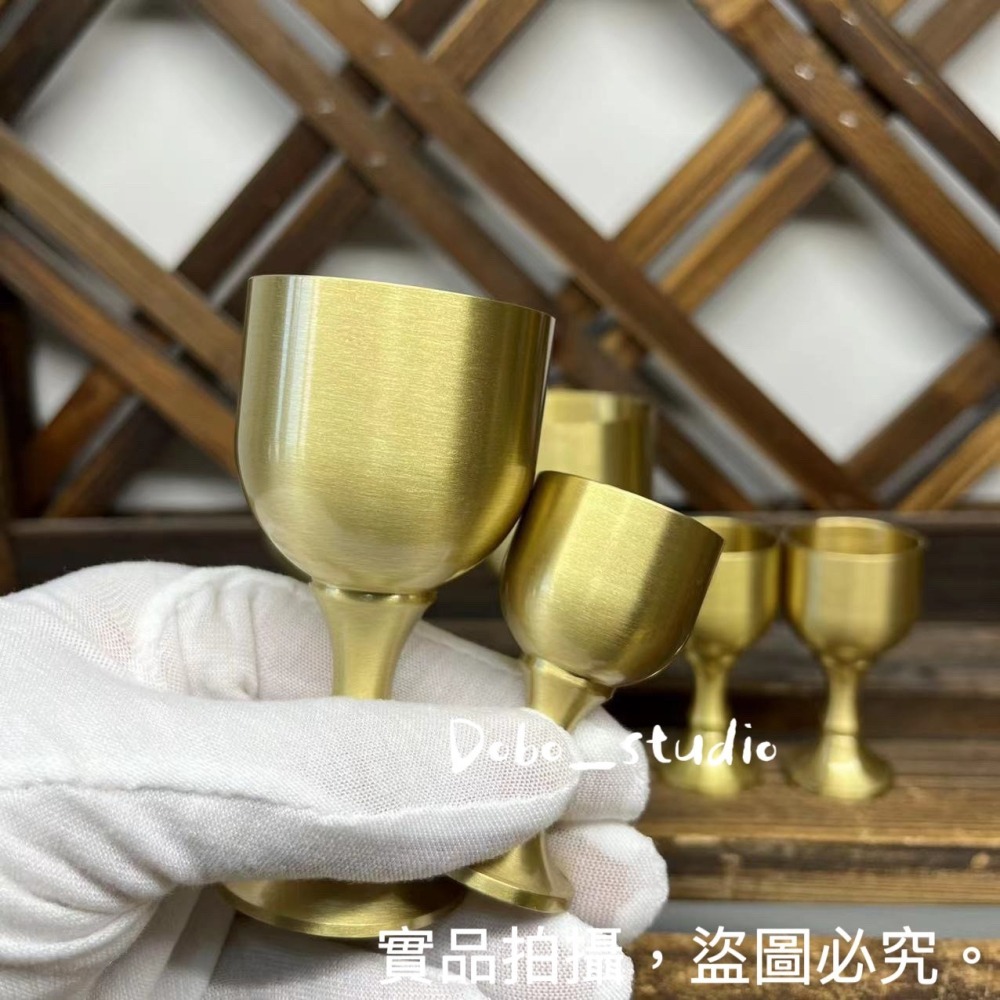鳥我一下好嗎🍀黃銅供水杯 供奉茶桌裝飾 純銅供佛杯 敬茶杯 復古茶杯 紫南宮 財神 神明寺廟 拍攝道具 香檳杯 黃金杯-細節圖5