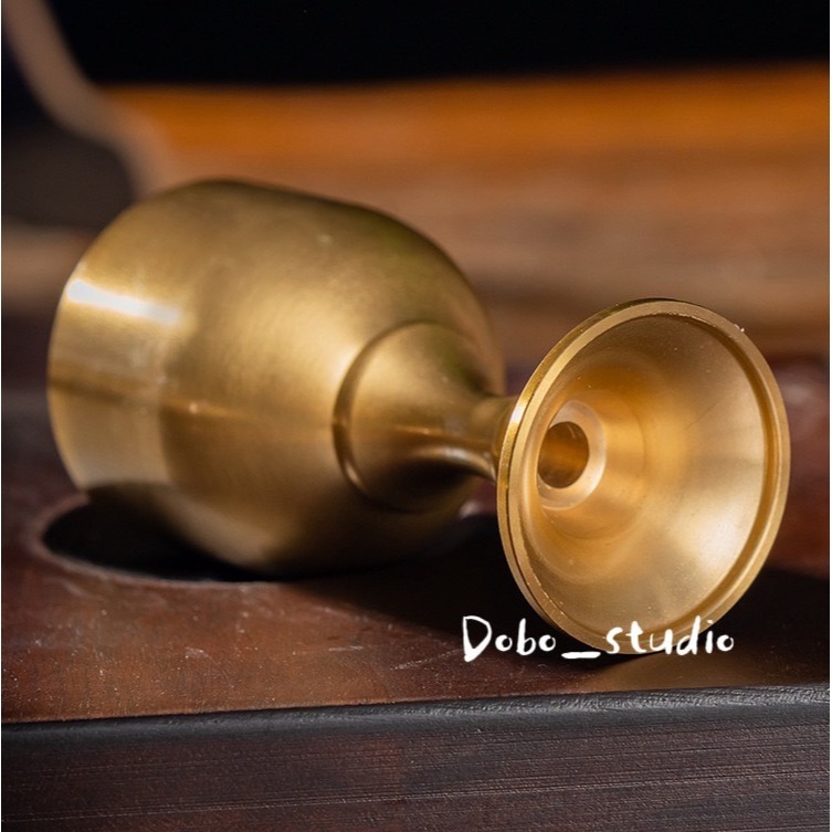 鳥我一下好嗎🍀黃銅供水杯 供奉茶桌裝飾 純銅供佛杯 敬茶杯 復古茶杯 紫南宮 財神 神明寺廟 拍攝道具 香檳杯 黃金杯-細節圖7