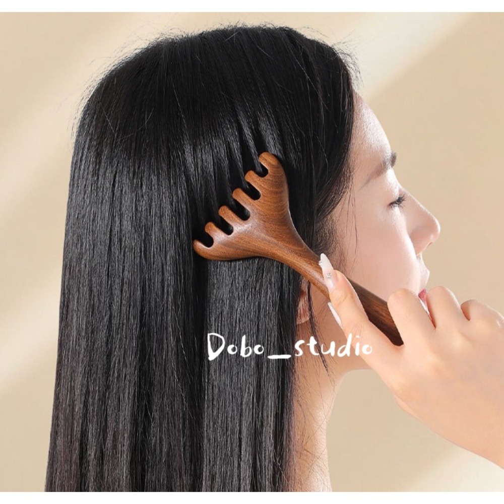 鳥我一下好嗎🍀鹿角按摩梳 檀木按摩梳 點穴撥筋棒 寬齒疏 穴位撥筋 實木經絡梳 全身刮痧 原木頭皮按摩 經絡按摩 撓頭-細節圖4