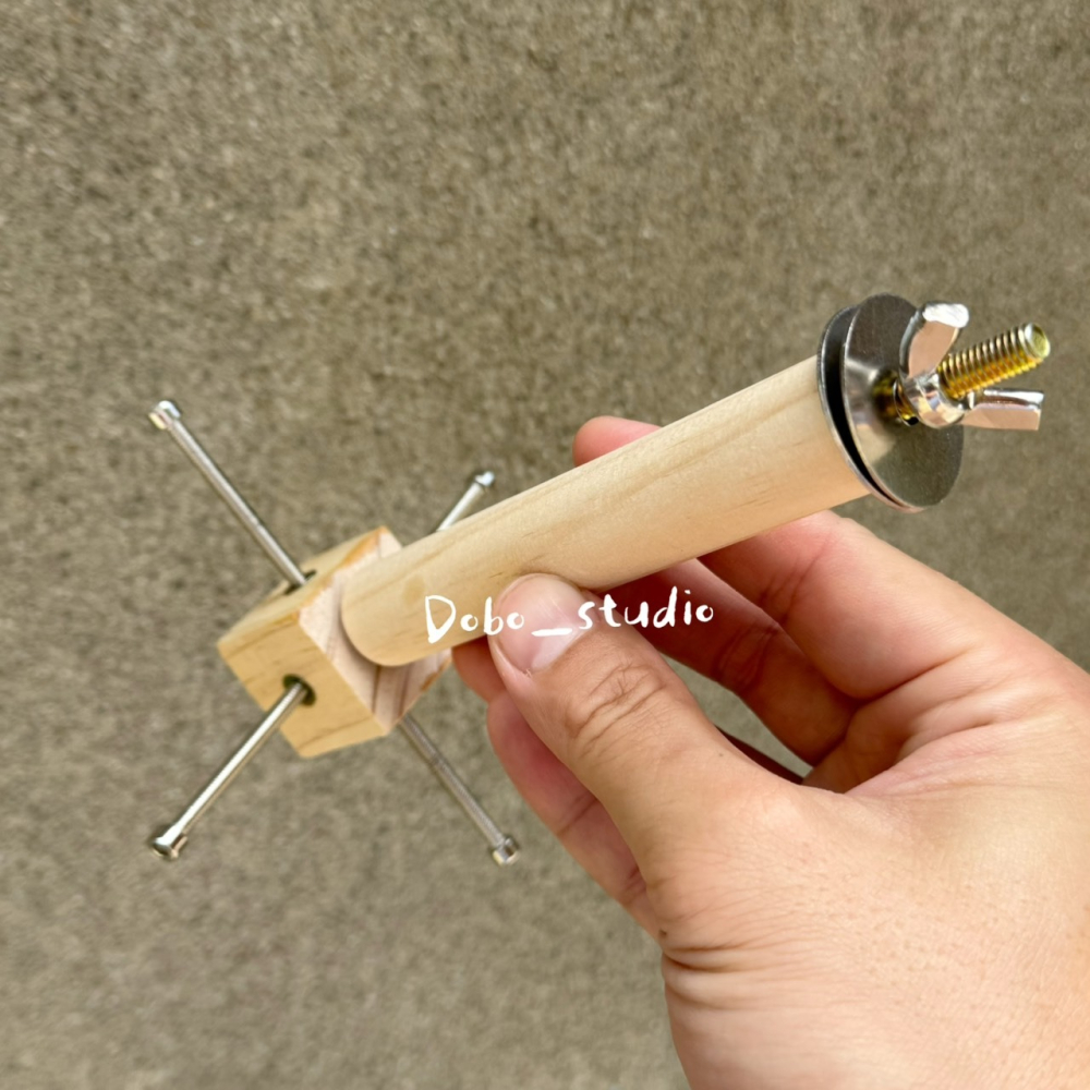 鳥我一下好嗎🍀旋轉風車叉 鳥棲木站杆 木製玩具 站台站架 水果叉 鸚鵡用品 虎皮 玄鳳 小太陽 太平洋 金太陽 小鸚-細節圖3