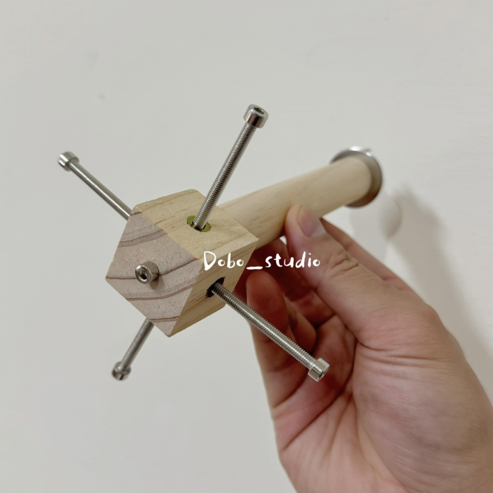 鳥我一下好嗎🍀旋轉風車叉 鳥棲木站杆 木製玩具 站台站架 水果叉 鸚鵡用品 虎皮 玄鳳 小太陽 太平洋 金太陽 小鸚-細節圖4