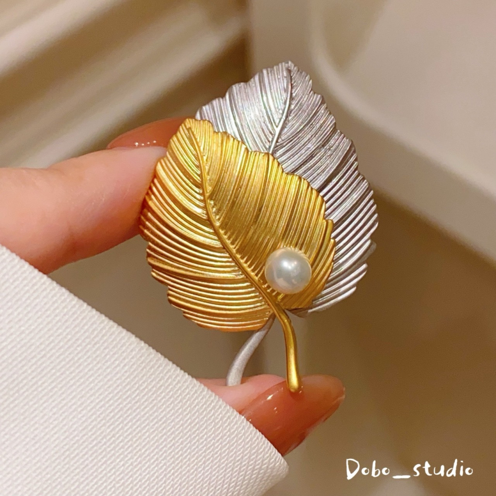 鳥我一下好嗎🍀雙楓葉胸針 固定胸針 復古胸針 小衆高檔胸針 金屬別針 領針扣 楓葉胸針扣 領針 胸花 衣服配飾 裝飾胸-細節圖2