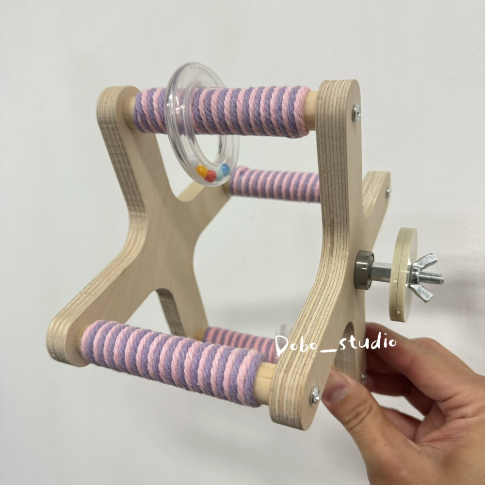 鳥我一下好嗎🍀懸掛十字轉盤 鸚鵡互動轉盤 遊戲轉盤 寵物旋轉架 鸚鵡攀爬抓握 小型鸚鵡 鸚鵡站架 鳥用 益智 鳥籠配件-細節圖5