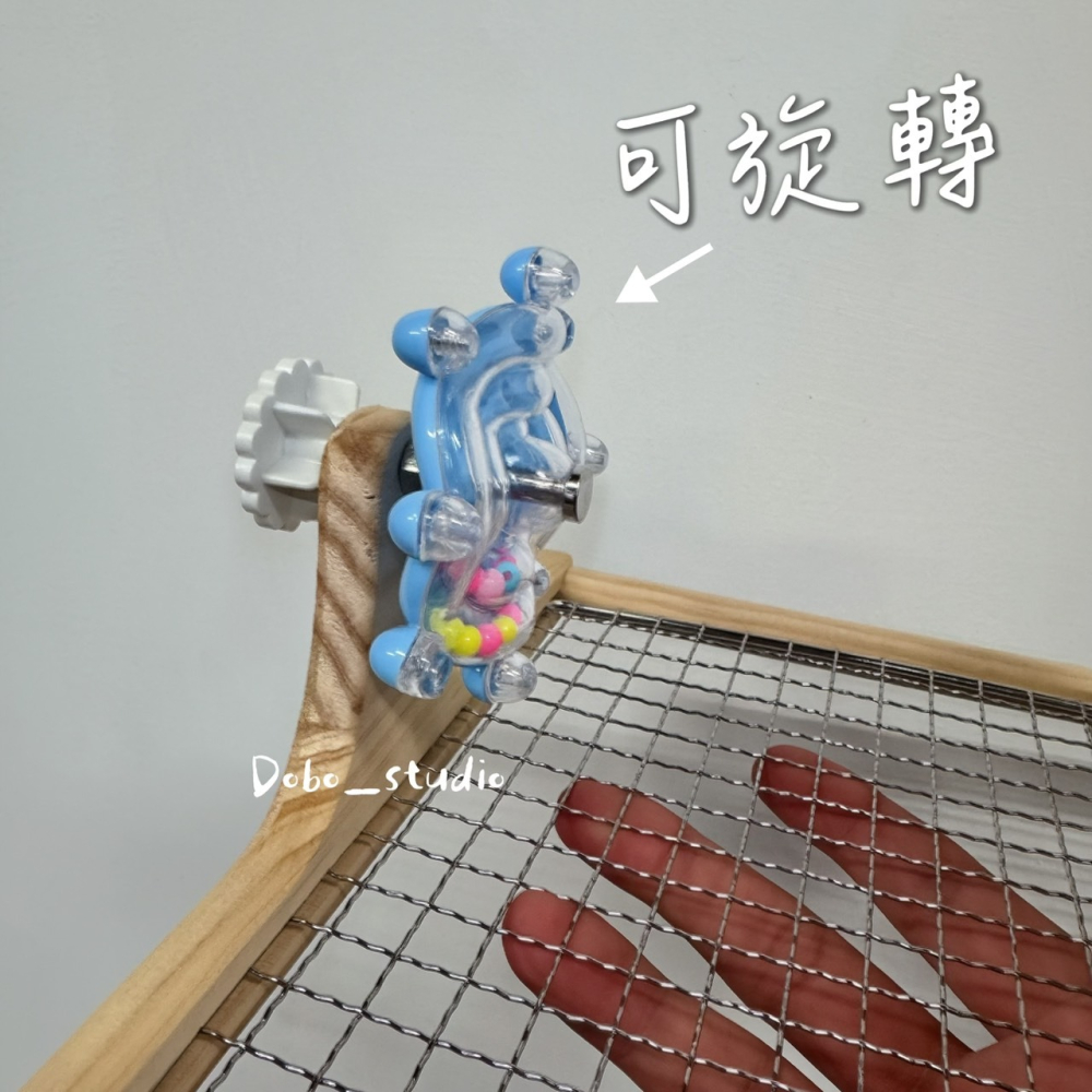 鳥我一下好嗎🍀平台木塞轉轉樂 解悶玩耍平台 旋轉風車 鸚鵡站台 軟木塞轉盤平台 中小型鸚鵡 小寵遊戲木檯 鳥類覓食玩具-細節圖2