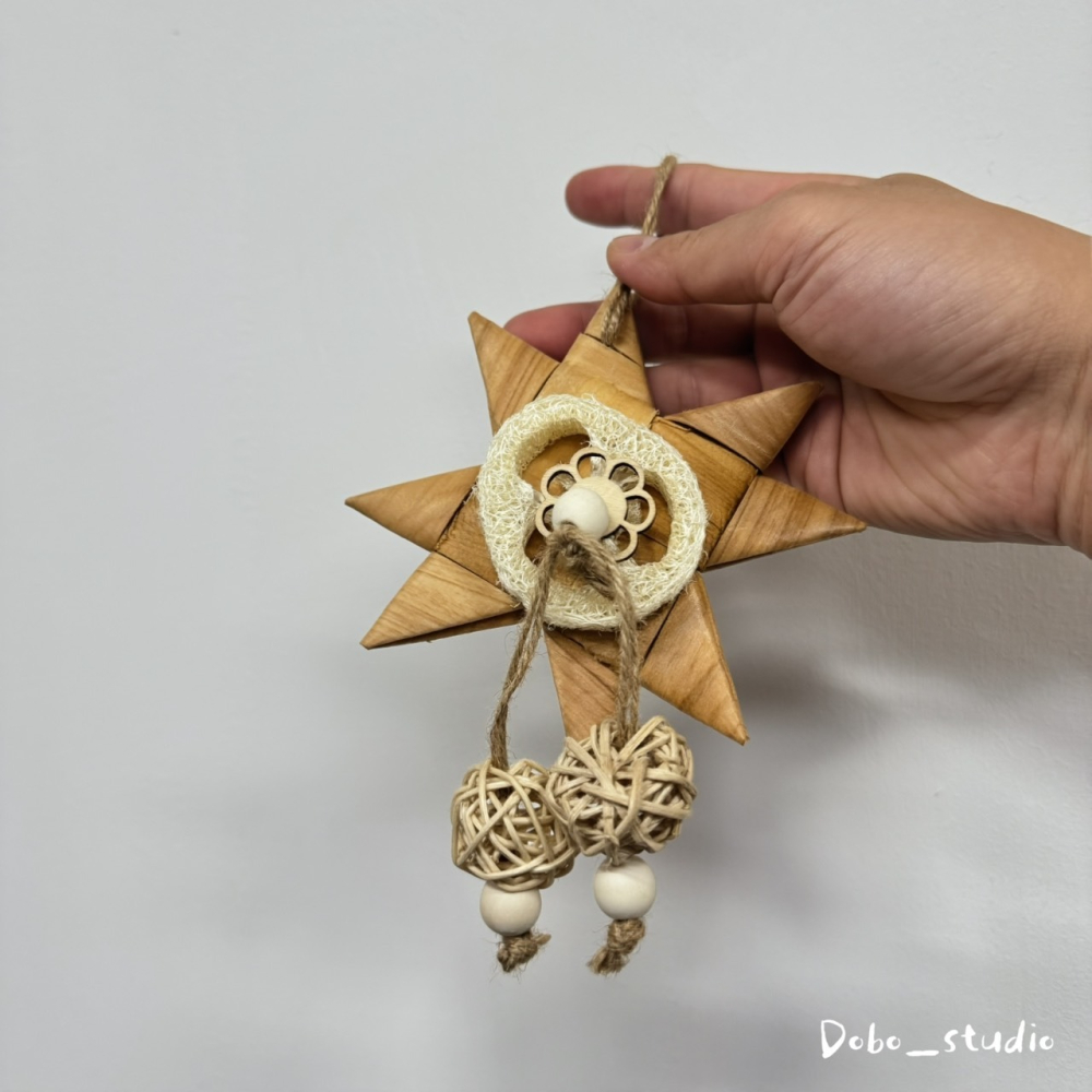 鳥我一下好嗎🍀絲瓜森之星星串 鸚鵡消磨時間 中小型鸚鵡玩具 鸚鵡破壞玩具 原木鸚鵡玩具 棕櫚葉玩具 手工製作鸚鵡破壞玩-細節圖6