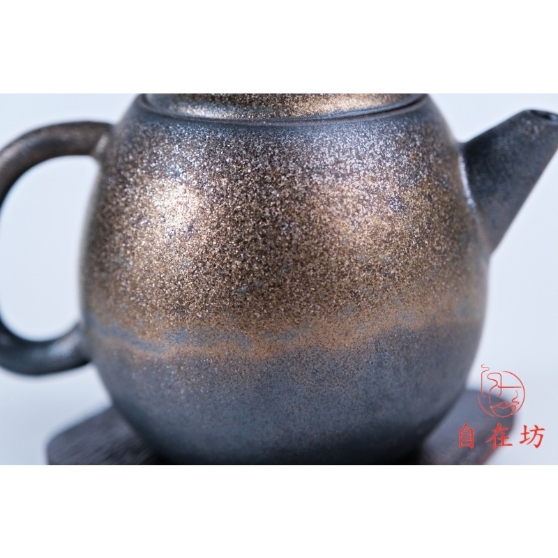 【全館滿599免運】茶壼 龍蛋壺 鎏金龍蛋壺210ml 鎏金 泡茶壺 手工粗陶【自在坊茶具】-細節圖6