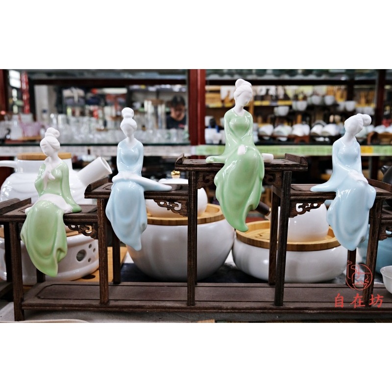 【全館滿599免運】仕女書琴詩畫(藍琴 / 藍書 / 綠畫 / 綠琪) 陶瓷茶寵 茶盤裝飾 茶桌裝飾【自在坊茶具】-細節圖3