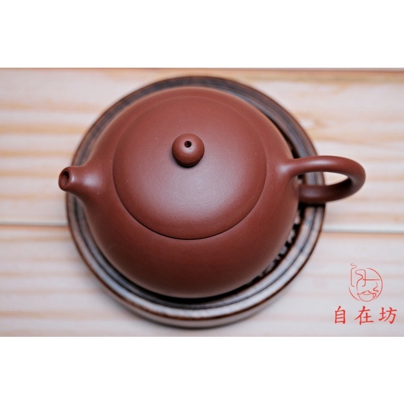 【全館滿599免運】【閆明峰大品西施-330ml】手作原礦紫朱泥 宜興茶壺 出湯順暢 三寸不斷 斷水利落【自在坊茶具】-細節圖4