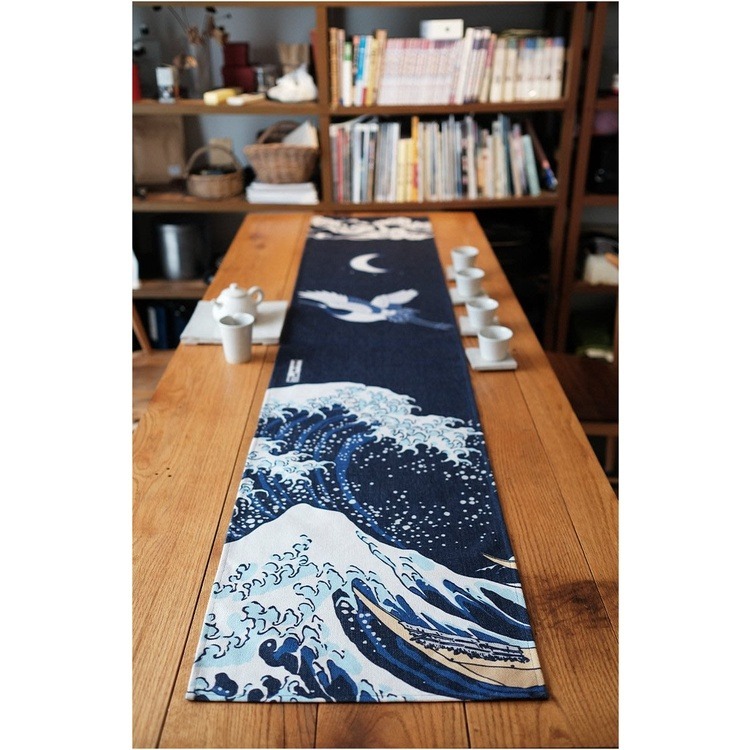 【全館滿599免運】日式和風棉麻桌旗 鯉魚.鯤鯨.翔鶴.蓮花四款茶席 天然染料 手工漂染 獨一無二【自在坊茶具】-細節圖6