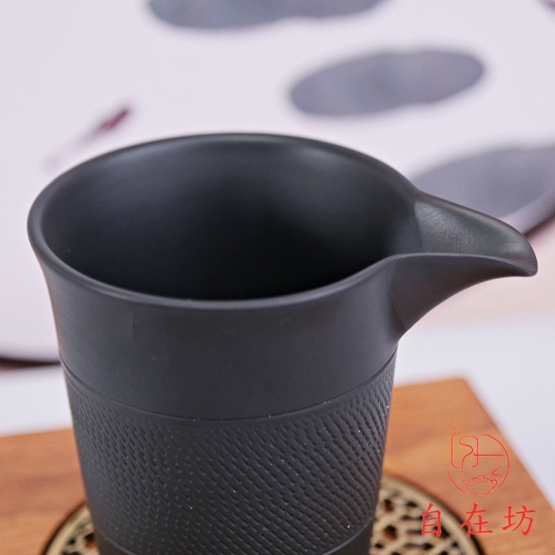 【自在坊茶具】紫陶圓潤茶海230ml 紫陶直筒茶海200ml 茶海 紫陶公道杯 陶瓷茶海 分茶器【滿599免運】-細節圖8