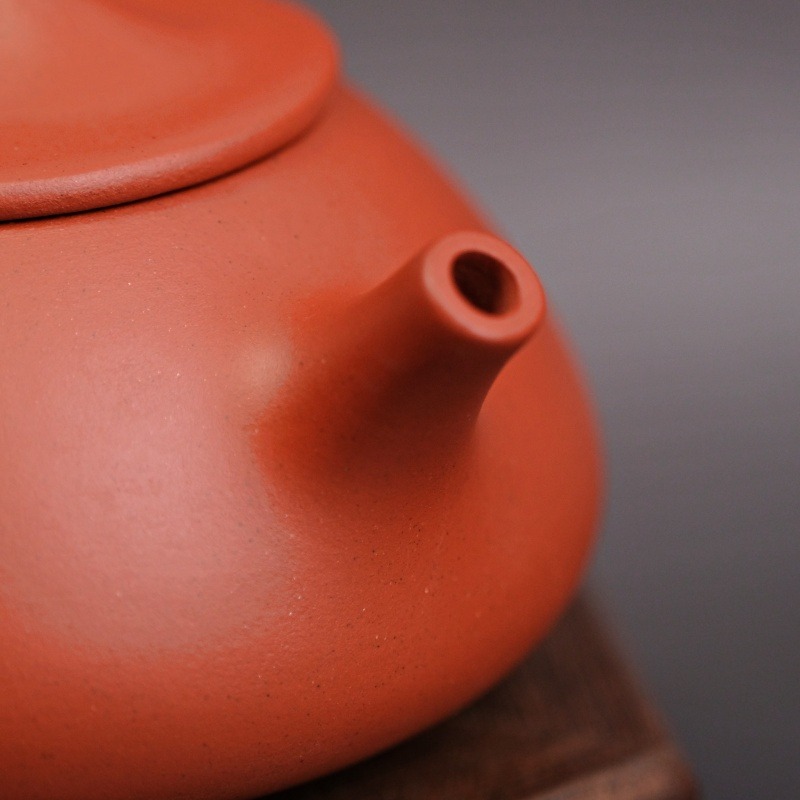 【全館滿599免運】茶壺 紫砂壺 灌模壼【灌模石瓢壺-紫泥/紅泥200ml】出湯順暢 出水俐落 非手工【自在坊茶具】-細節圖9