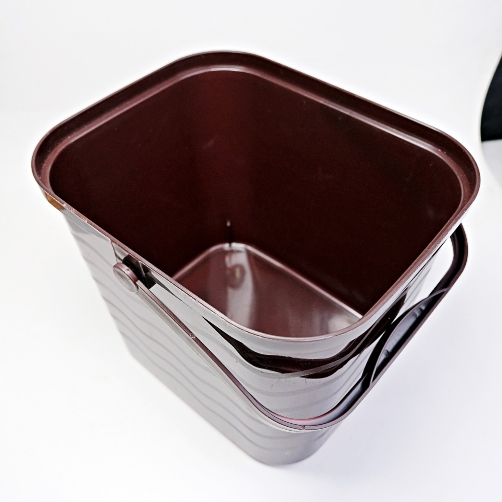 【全館滿599免運】茶桶  茶渣桶 接水桶 一鍵掀蓋式 7L 廢茶水桶 PP材質 輕巧可提易帶 現貨深色【自在坊茶具】-細節圖7