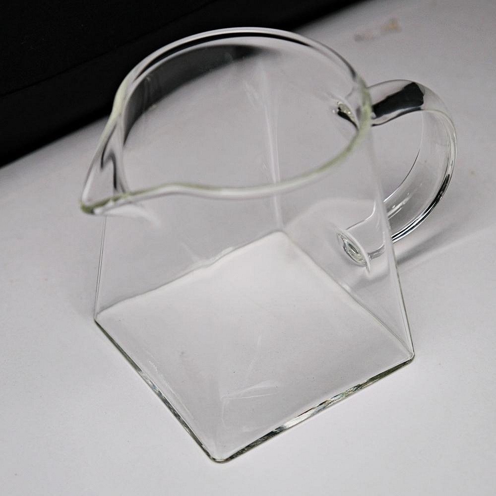 【全館滿599免運】茶海 玻璃茶海 公道杯 天圓地方茶海 原創手工 300ml  500ML 加厚耐熱【自在坊茶具】-細節圖2