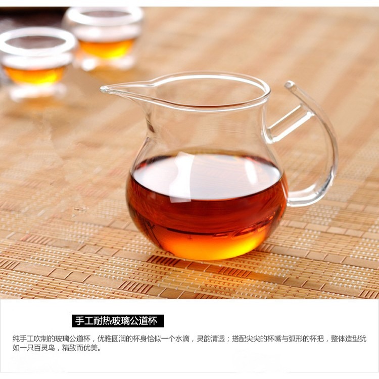 【全館滿599免運】茶海 公道杯 分茶杯 鷹嘴公道杯250ML 純手工 耐高溫 玻璃公道杯 玻璃茶海【自在坊茶具】-細節圖2