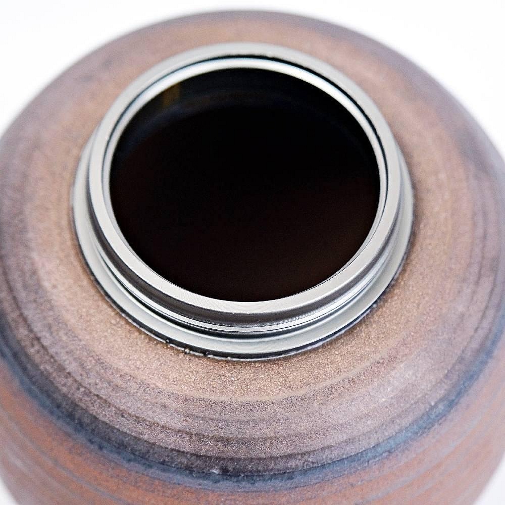 【全館滿599免運】茶葉罐 茶葉收納罐 粗陶茶葉罐 鋁蓋茶葉罐 古早柴燒粗陶鎏金鐵鏽釉鋁蓋茶葉罐【自在坊茶具】-細節圖11