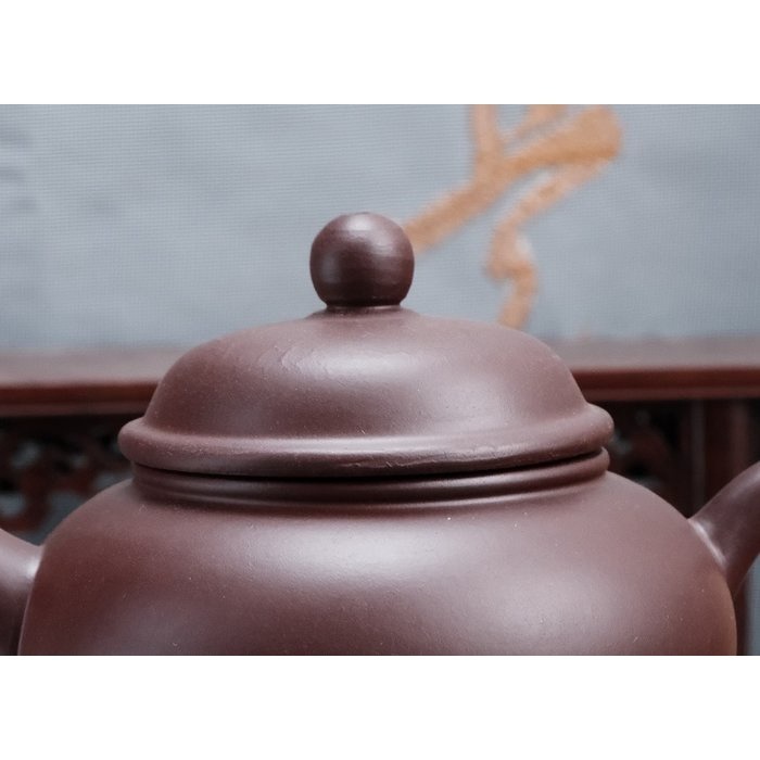【全館滿599免運】茶壺 紫砂壺 手工壺【手工紫朱泥水平壺210ML】工藝師盧興龍手作 原礦紫朱泥 出湯順暢【自在坊茶具-細節圖8