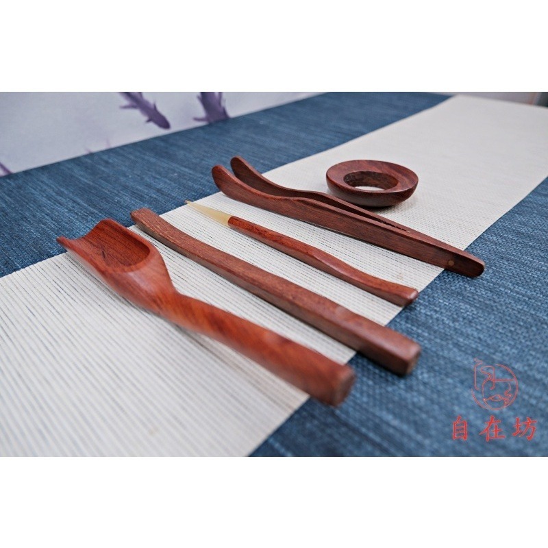 【全館滿599免運】手工精雕六君子簡易五件組 茶鏟 茶漏 茶夾 茶撥 茶針 黑檀木 花梨木 雞翅木【自在坊茶具】-細節圖2
