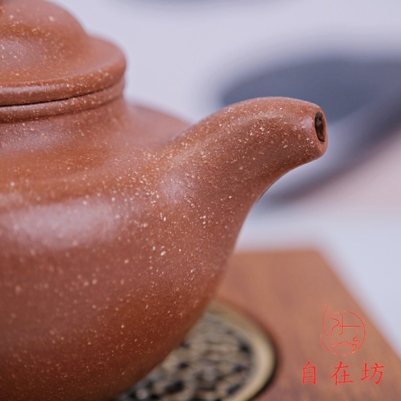 【全館滿599免運】茶壺 手工茶壺【姜禮明手工降坡泥綴只壺─200ml】工藝師姜禮明手作 降坡泥 出湯順暢【自在坊茶具】-細節圖5