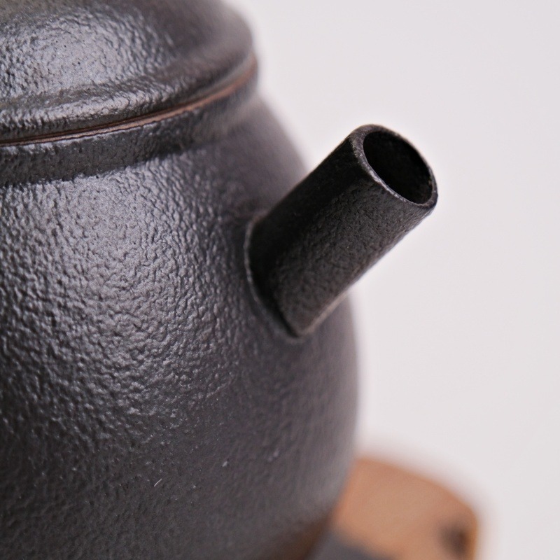 【全館滿599免運】茶壺【陶藝圓融壺 黑/黃240ml】陶藝圓融茶壺 泡茶壺 陶瓷壺 茶道 茶具【自在坊茶具】-細節圖5