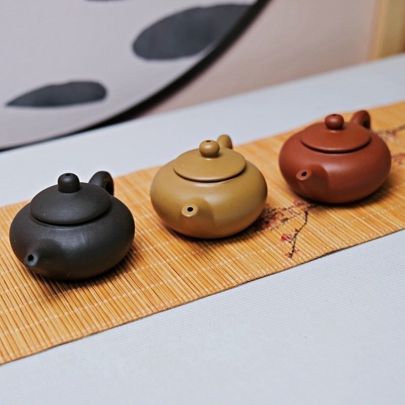 【全館滿599免運】迷你小紫砂壺 創意宜興指尖壺 小號袖珍茶壺 茶玩精品 茶寵擺件 可養壺【自在坊茶具】-細節圖2