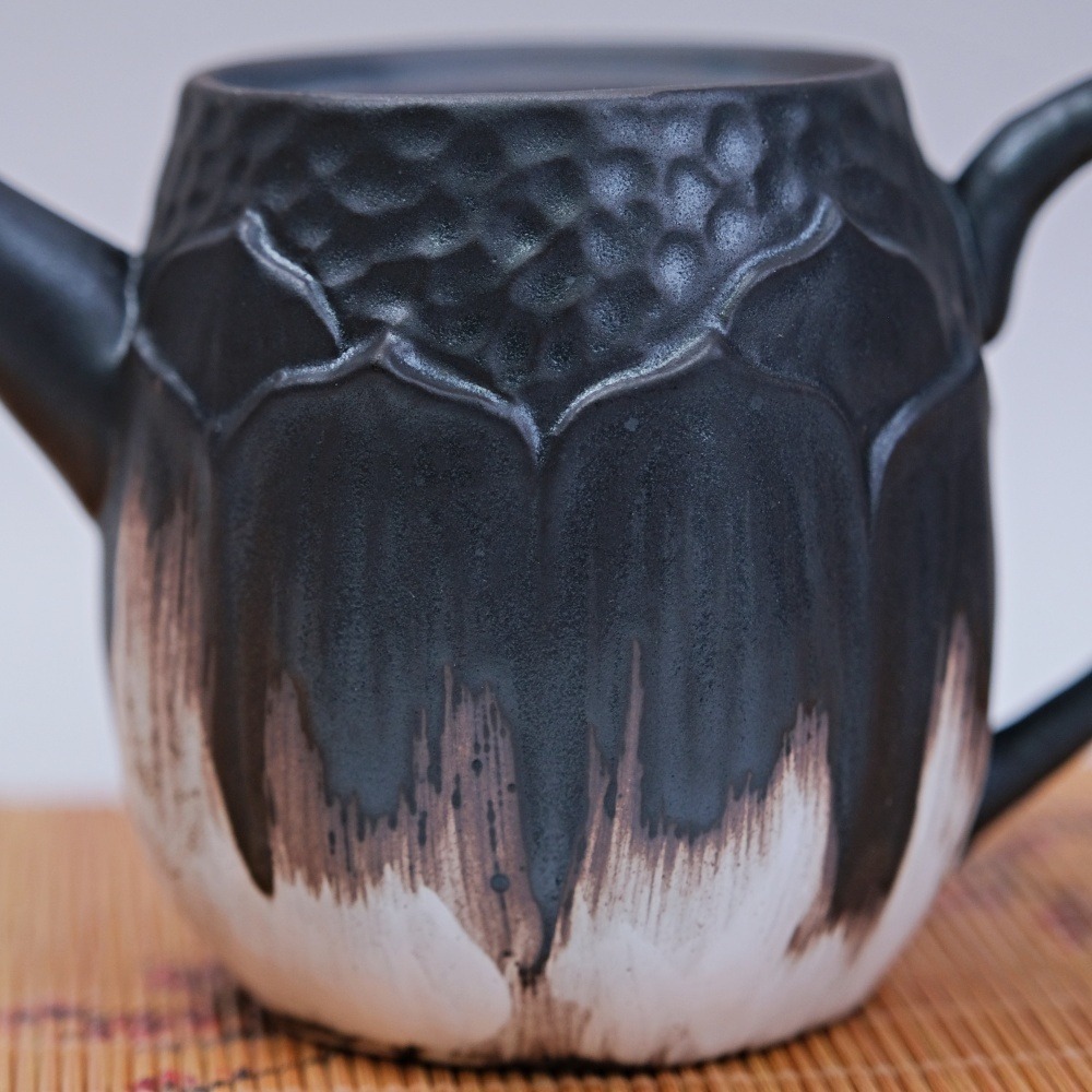 【全館滿599免運】茶壺 手工壺 陶壺 圓珠壼【靜荷寂靜─160ml】手工陶壺 泡茶壺 泡茶用品【自在坊茶具】-細節圖6