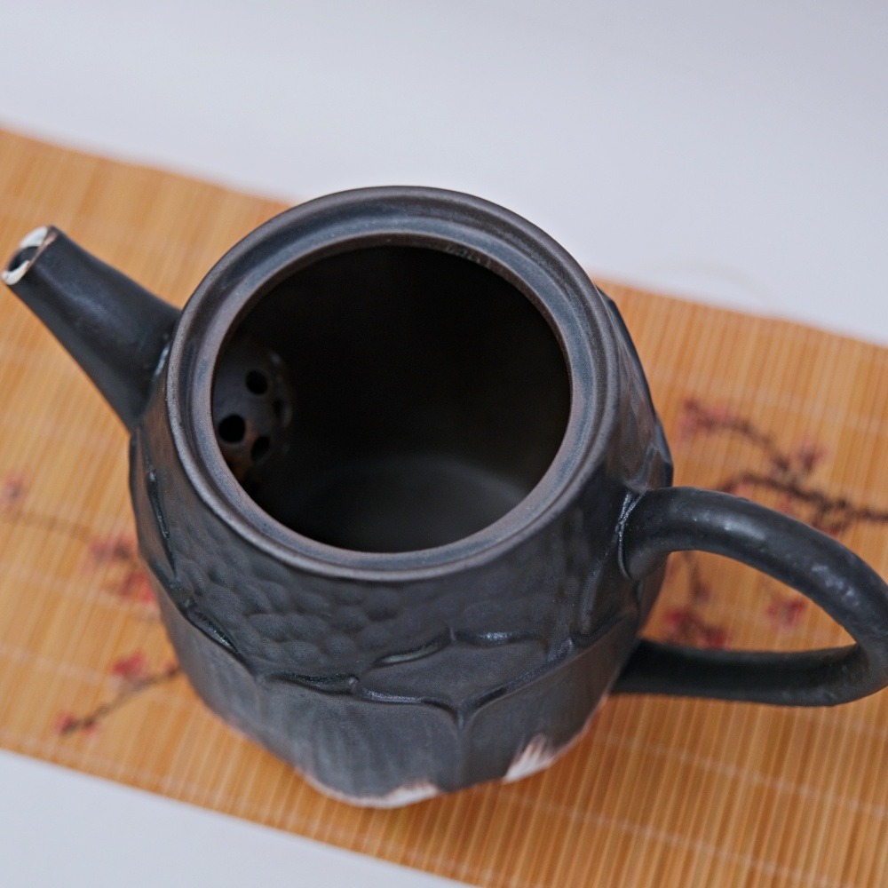 【全館滿599免運】茶壺 手工壺 陶壺 圓珠壼【靜荷寂靜─160ml】手工陶壺 泡茶壺 泡茶用品【自在坊茶具】-細節圖8