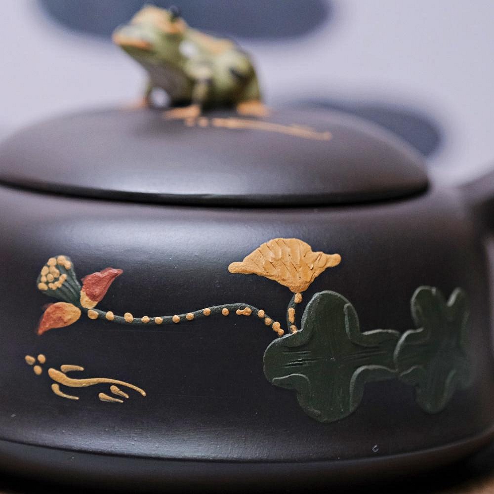 【自在坊茶具】茶壼 西施壼 紫砂壼【邵美華黑朱泥青娃蓮子-260ml】工藝師手作 出湯順暢【全館滿599免運】-細節圖4