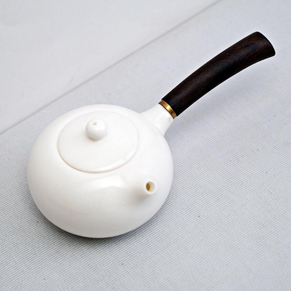 【自在坊茶具】玉瓷側把壺 白瓷黑檀木餅側把壺 瑩若凝脂 溫潤美白 精品茶壺 自用怡情 温馨相送 友誼聯絡 工商餽贈-細節圖6