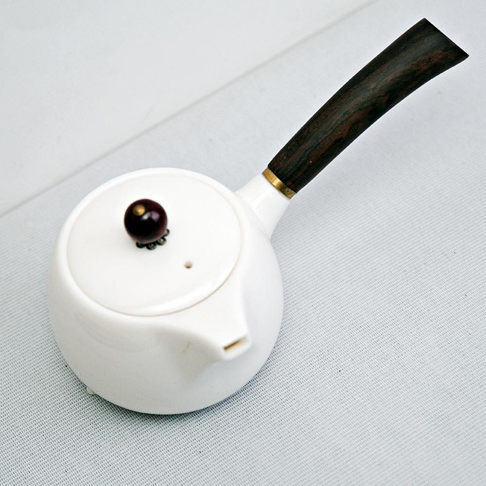 【自在坊茶具】玉瓷側把壺 白瓷黑檀木餅側把壺 瑩若凝脂 溫潤美白 精品茶壺 自用怡情 温馨相送 友誼聯絡 工商餽贈-細節圖7