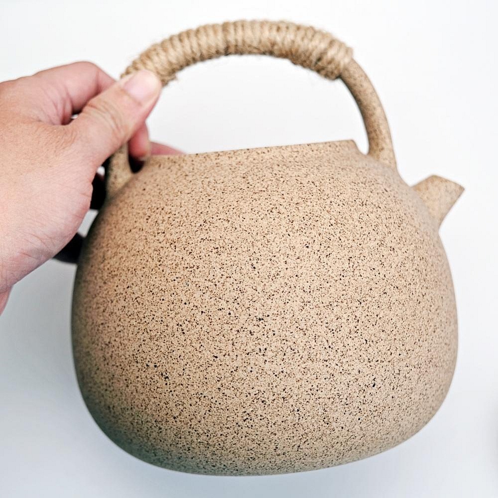 【自在坊茶具】老岩泥禪悟壼 手工老岩泥煮水壺 燒水壺 煮水壼 復古粗陶茶具 1.3L 提升茶香 透氣性好【全館滿599免-細節圖10