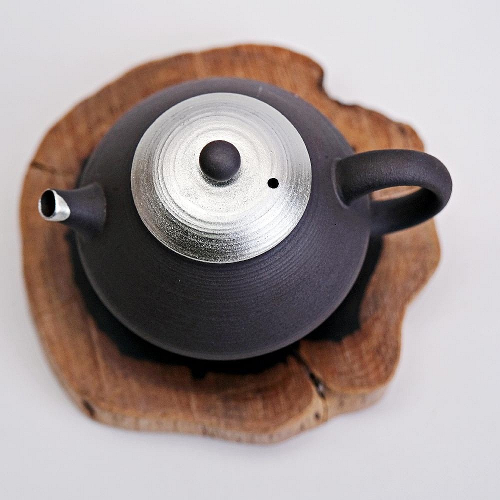 【自在坊茶具】空寂老岩泥明鏡壼─160ml 茶壼 陶瓷茶壼 陶瓷工藝 瓷壼 老岩泥 茶具【全館滿599免運】-細節圖2