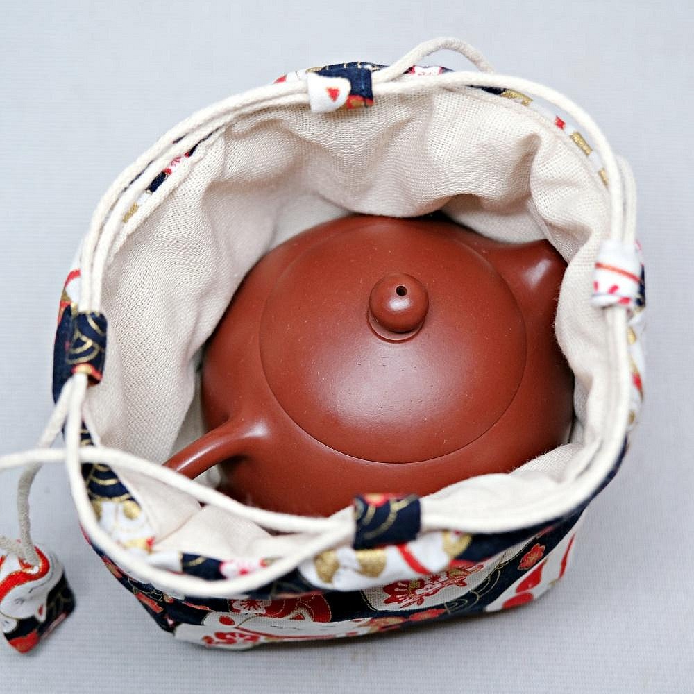 【自在坊茶具】茶具 單壼布套─招財貓/錦鯉 加厚款麻布保護布袋 抽繩棉布壺套 外出茶具提袋 壺套 棉布杯套 旅行茶具 收-細節圖8