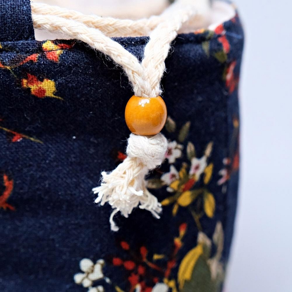 【自在坊茶具】茶具 五格束口收納袋─米/咖/灰/藍花 加厚款麻布保護布袋 抽繩棉布壺套 外出茶具提袋 旅行茶具 收納布包-細節圖5