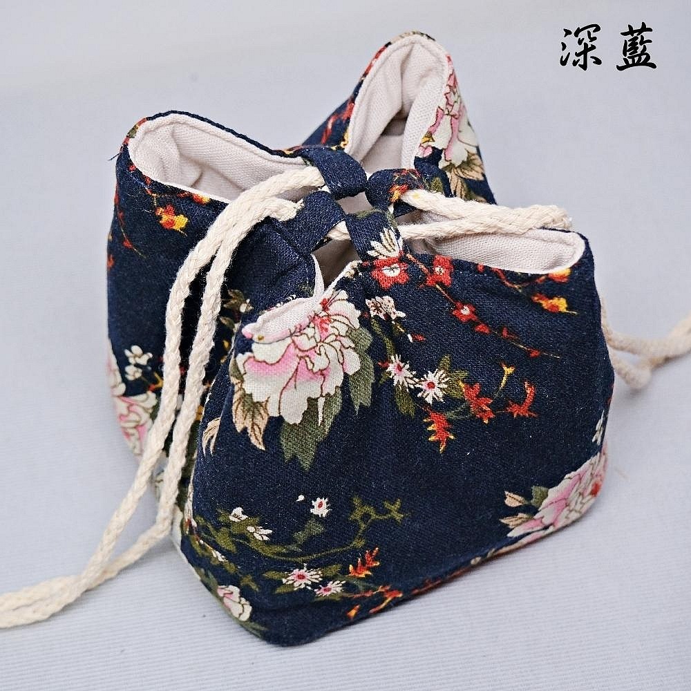 【自在坊茶具】茶具 五格束口收納袋─米/咖/灰/藍花 加厚款麻布保護布袋 抽繩棉布壺套 外出茶具提袋 旅行茶具 收納布包-規格圖11
